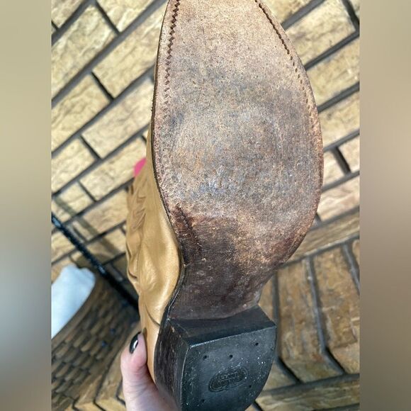 Tan nocona boots - Picture 5 of 9